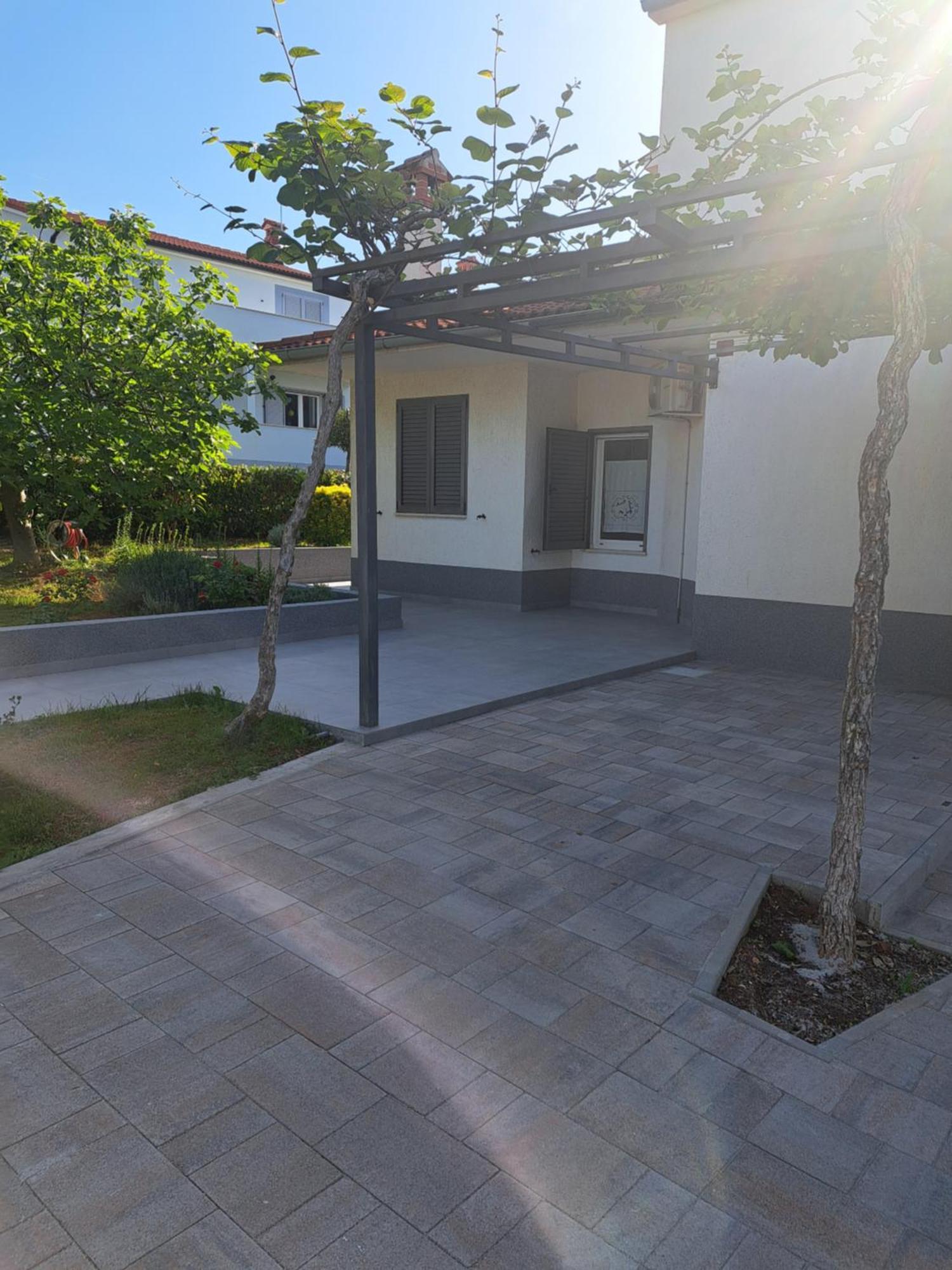 Apartment Elinor 2 Rovigno Esterno foto